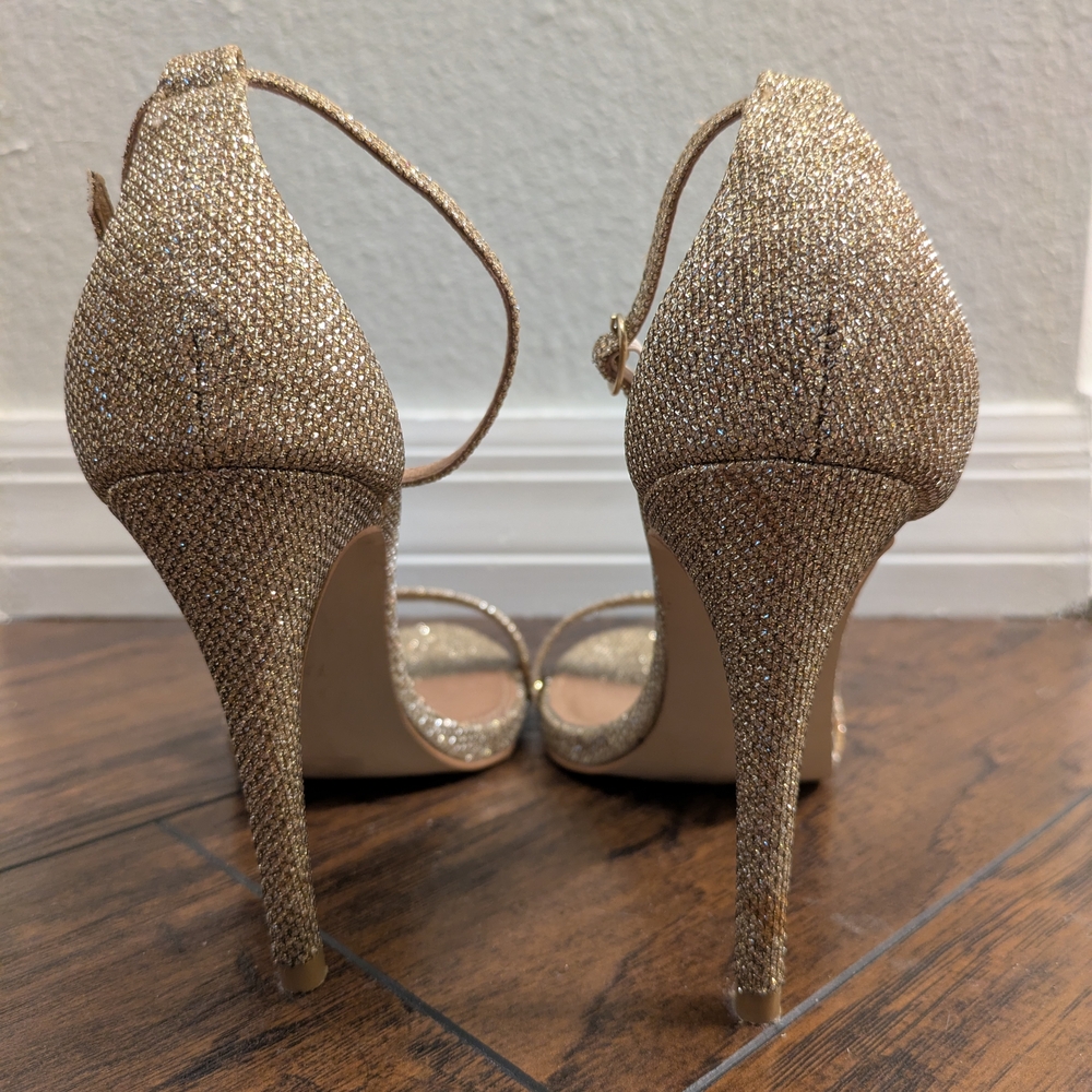 Steve Madden Glittering Gold Heels
